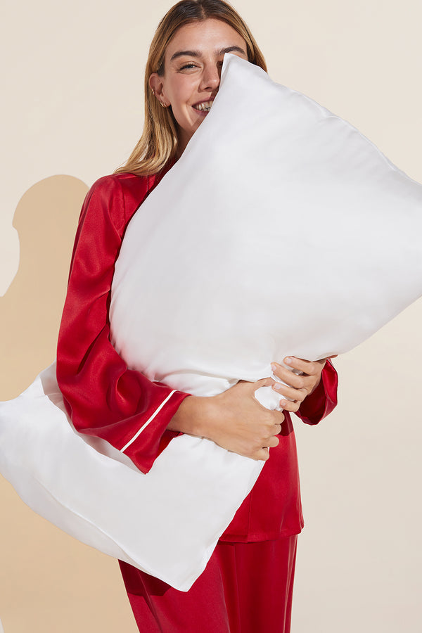 Inez Washable Silk Pillowcase - Image 2